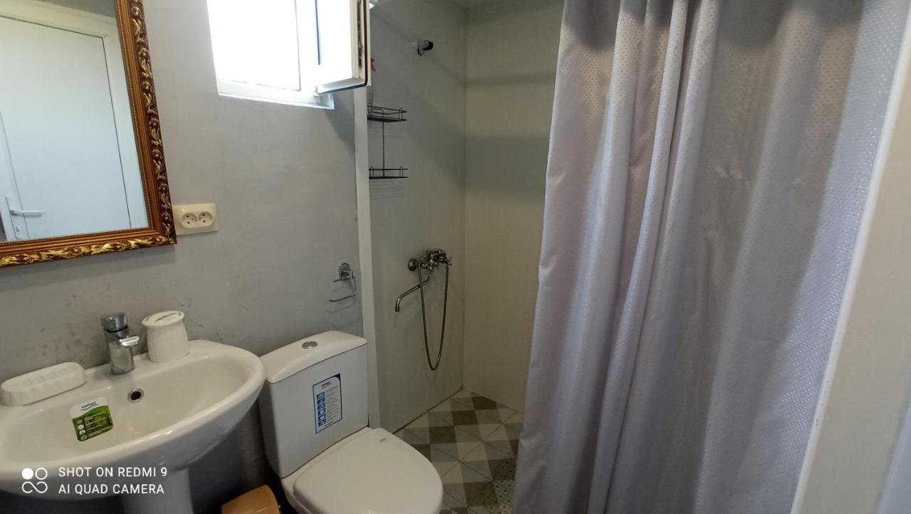 Samira Hotel Gagra Bagian luar foto