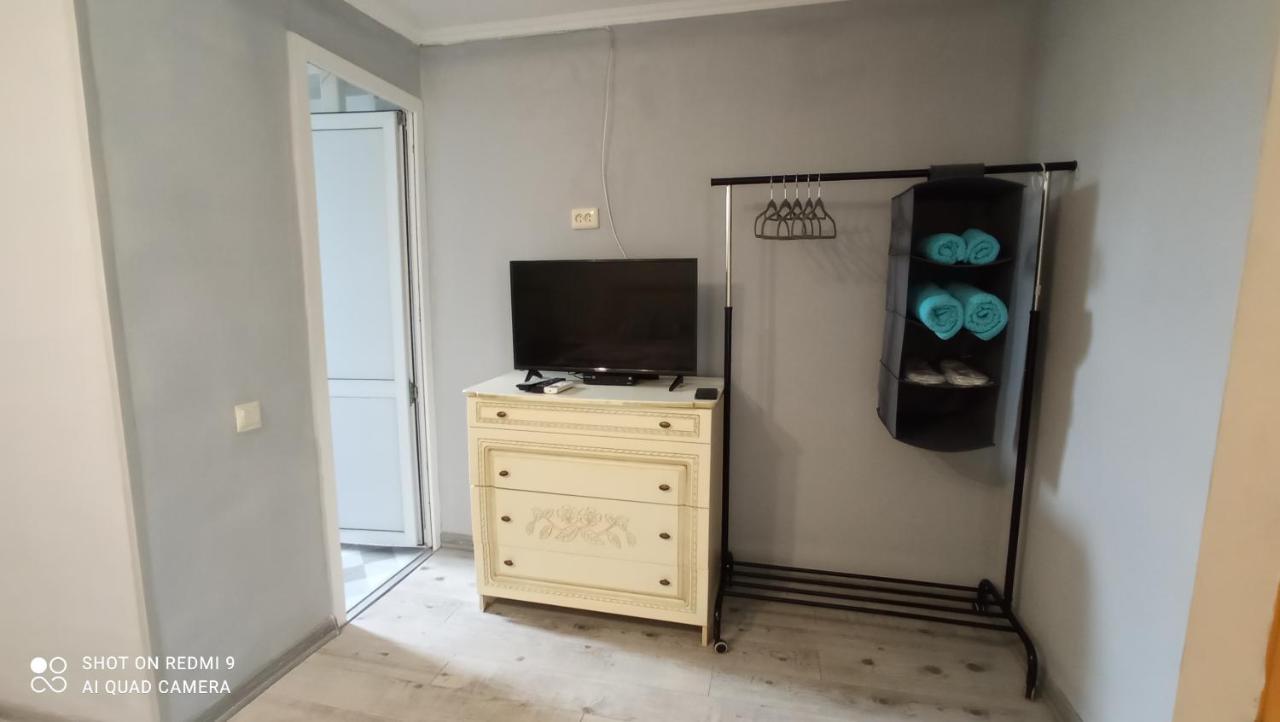 Samira Hotel Gagra Bagian luar foto